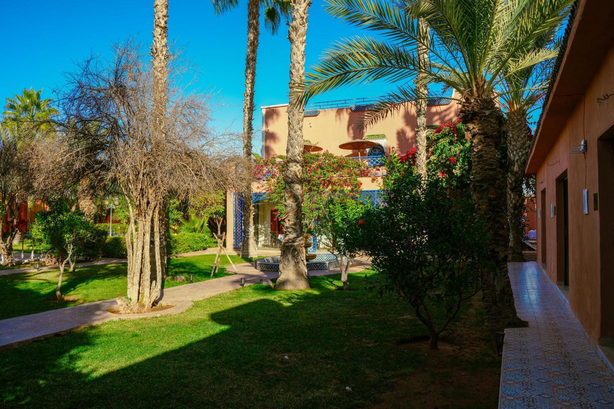 Riad Redwan Douar Caid Layadi ภายนอก รูปภาพ