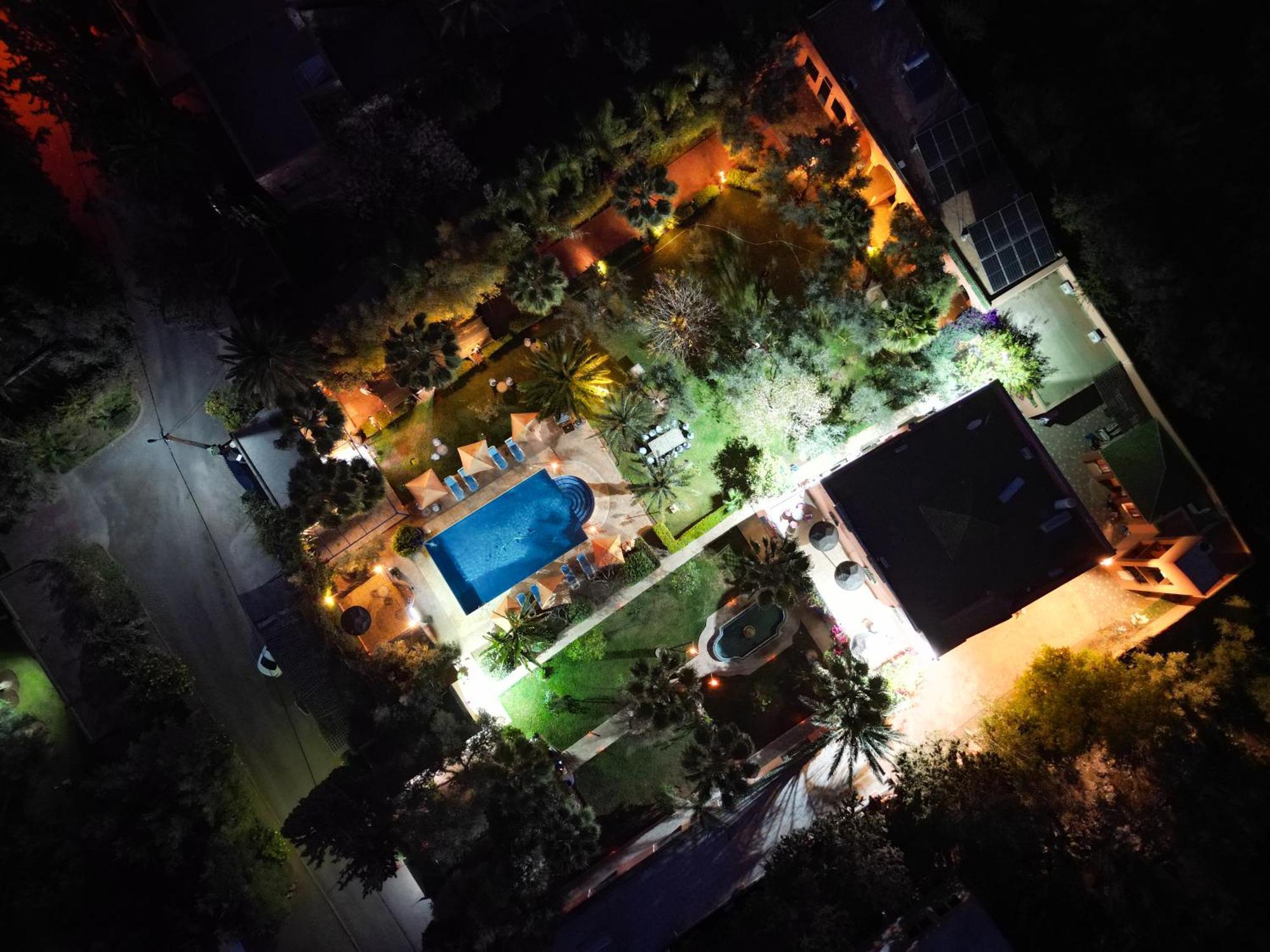 Riad Redwan Douar Caid Layadi ภายนอก รูปภาพ