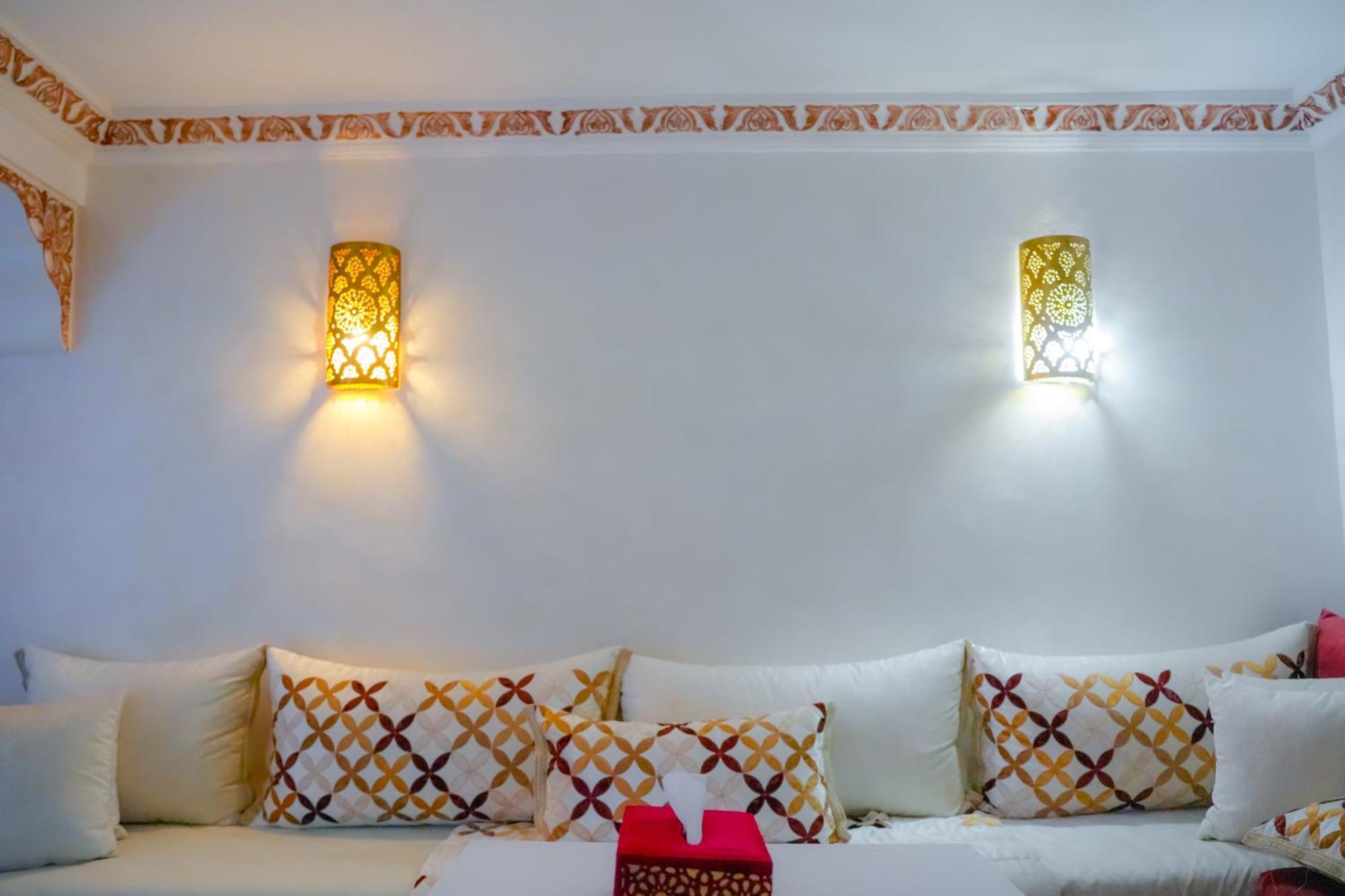 Riad Redwan Douar Caid Layadi ภายนอก รูปภาพ